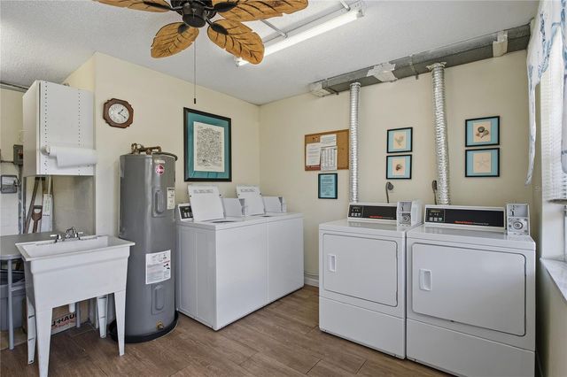 1375 DOOLITTLE LANE 103, Dunedin, FL 34698