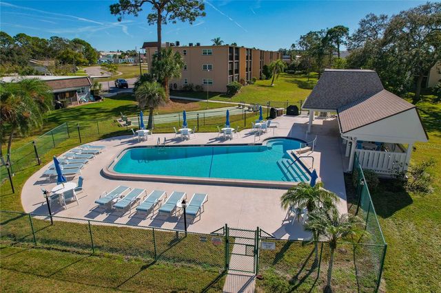 1375 DOOLITTLE LANE 103, Dunedin, FL 34698