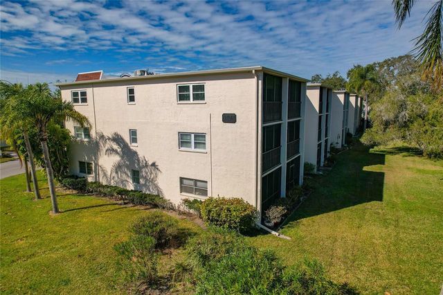 1375 DOOLITTLE LANE 103, Dunedin, FL 34698