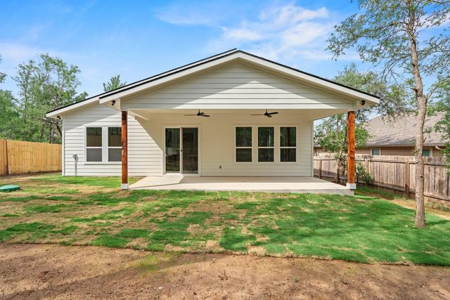 167 Puu Waa Waa LN, Bastrop, TX 78602