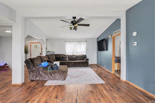 29801 Connecticut Avenue, Elkhart, IN 46516