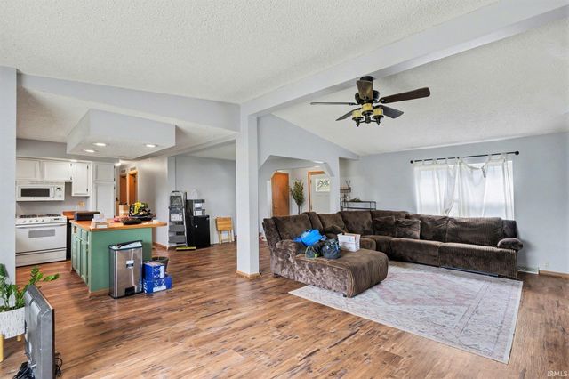 29801 Connecticut Avenue, Elkhart, IN 46516