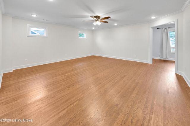 145 Wiltshire Ave, Louisville, KY 40207