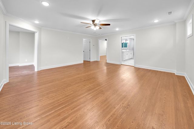 145 Wiltshire Ave, Louisville, KY 40207