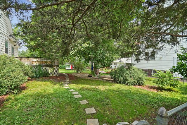 3719 Cottage Grove Avenue, Des Moines, IA 50311