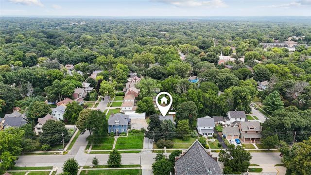 3719 Cottage Grove Avenue, Des Moines, IA 50311