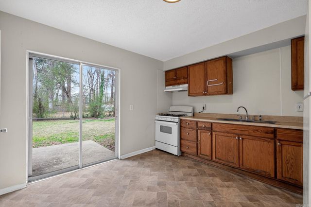 8704 Duncan Drive, Little Rock, AR 72209