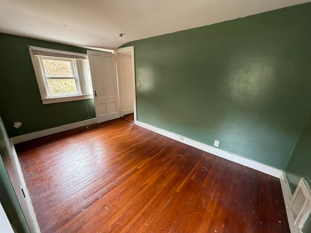123 Turtle Pond Road, Lee, NH 03861