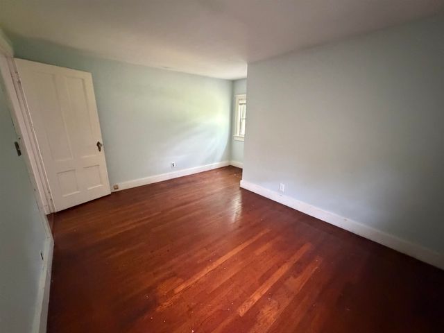 123 Turtle Pond Road, Lee, NH 03861