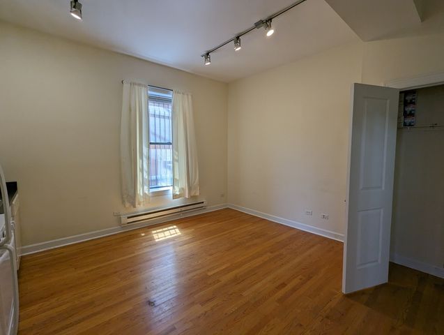 4715 N Sheridan Road 11S, Chicago, IL 60640