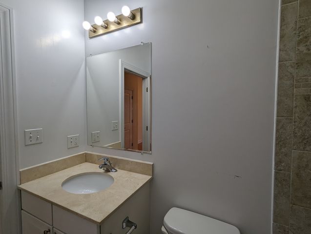 4715 N Sheridan Road 11S, Chicago, IL 60640
