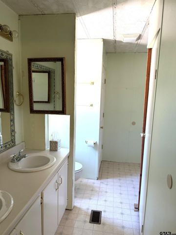 4905 FM 2709, Athens, TX 75752