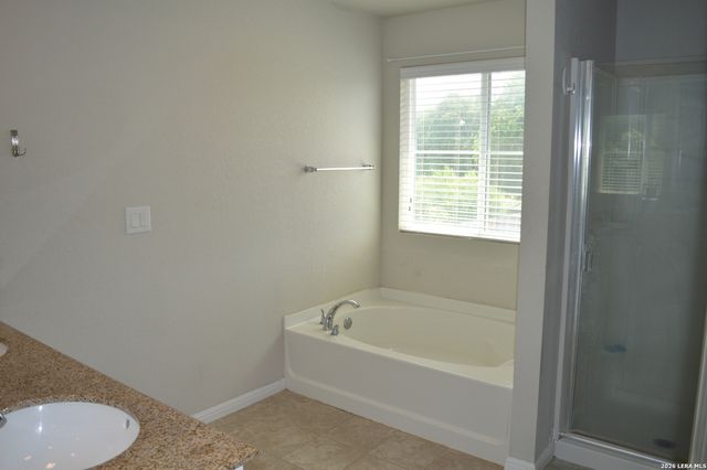 10539 LEGACY CV, San Antonio, TX 78240