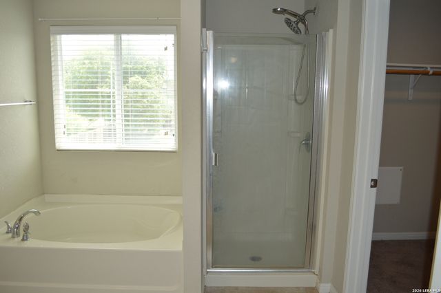 10539 LEGACY CV, San Antonio, TX 78240