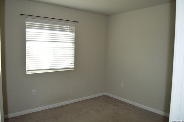 10539 LEGACY CV, San Antonio, TX 78240