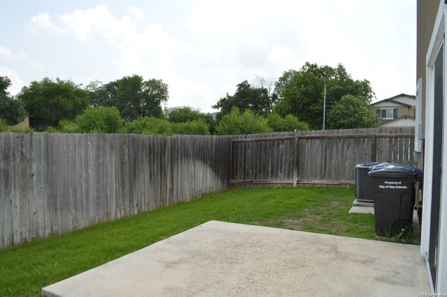 10539 LEGACY CV, San Antonio, TX 78240