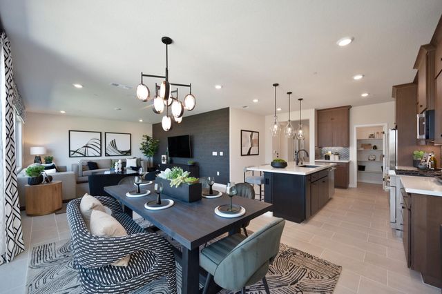 12072 Mircado Way, Rancho Cordova, CA 95742