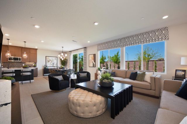 12072 Mircado Way, Rancho Cordova, CA 95742