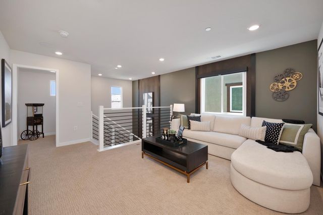 12072 Mircado Way, Rancho Cordova, CA 95742