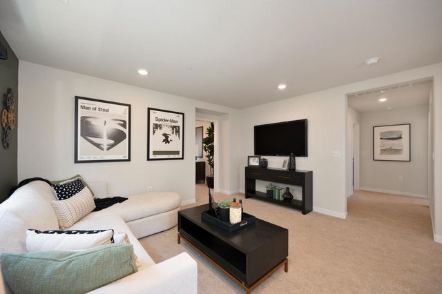 12072 Mircado Way, Rancho Cordova, CA 95742