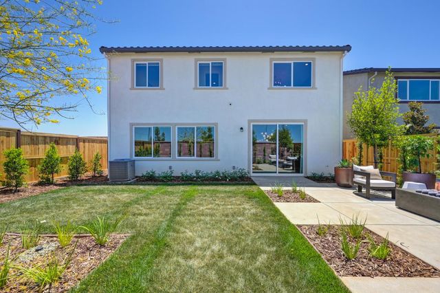 12072 Mircado Way, Rancho Cordova, CA 95742
