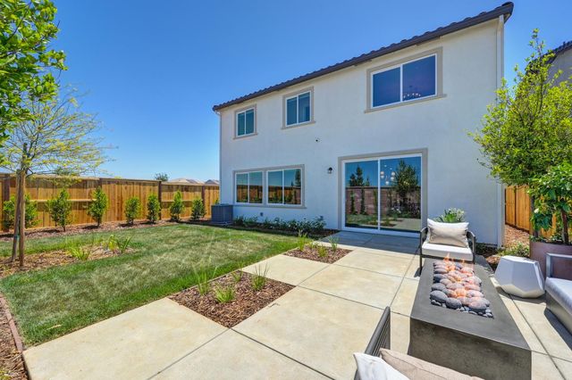 12072 Mircado Way, Rancho Cordova, CA 95742