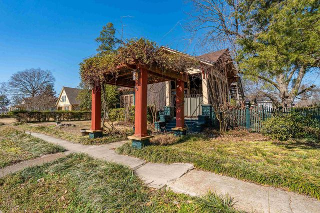 304 Cherry St, Arkadelphia, AR 71923