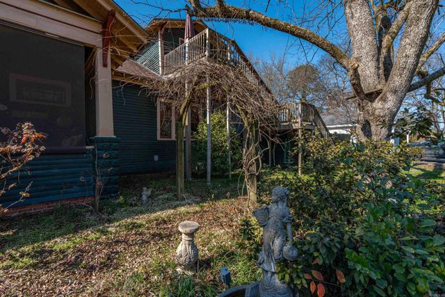304 Cherry St, Arkadelphia, AR 71923