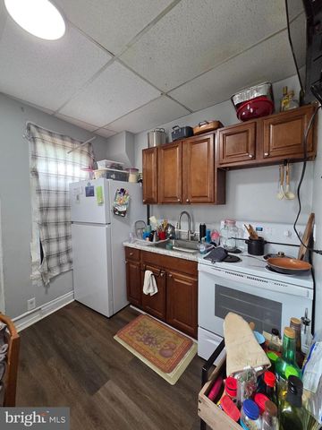 123 W GREEN ST, Reading, PA 19601