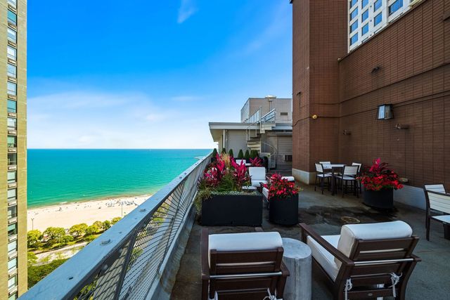 1000 N Lake Shore Drive 1709, Chicago, IL 60611