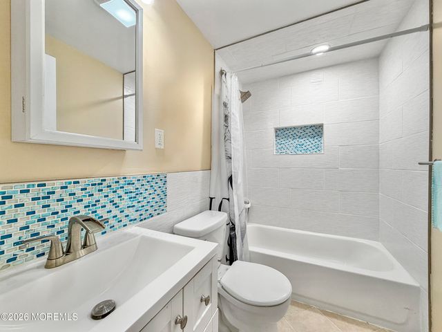 260 Perrineville Road, Jackson, NJ 08527