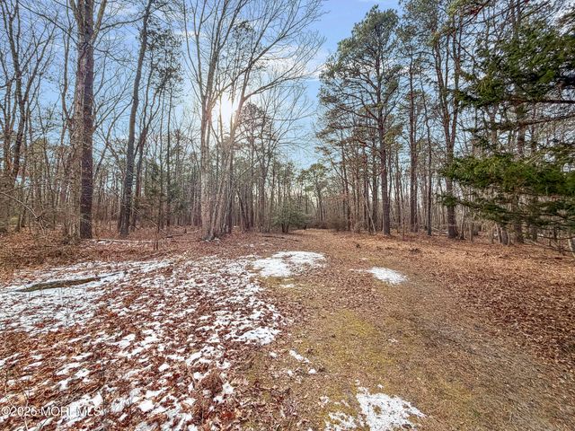 260 Perrineville Road, Jackson, NJ 08527