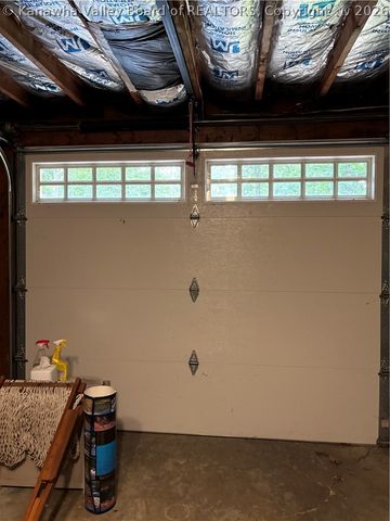 833 Daverton Road, South Charleston, WV 25303