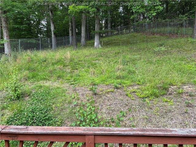 833 Daverton Road, South Charleston, WV 25303