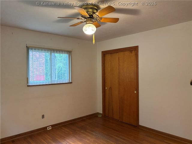 833 Daverton Road, South Charleston, WV 25303