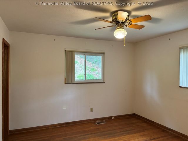 833 Daverton Road, South Charleston, WV 25303