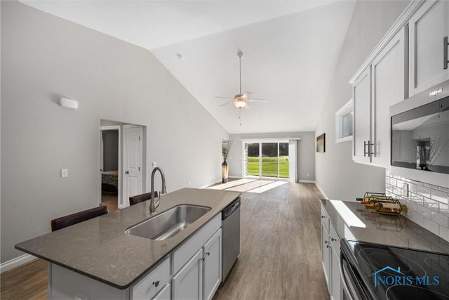 2150 Fieldbrook Drive, Toledo, OH 43615