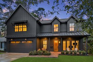 1260 Candlelight Lane, Houston, TX 77018