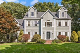 20 Boyden Rd, Wrentham, MA 02093