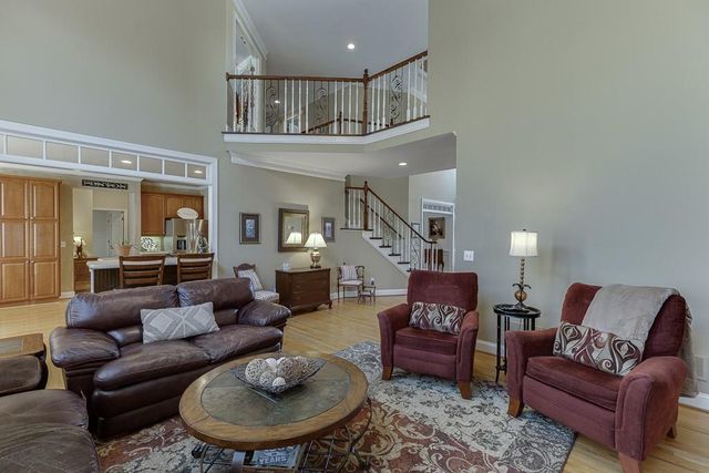 382 Spring Willow Drive, Sugar Hill, GA 30518