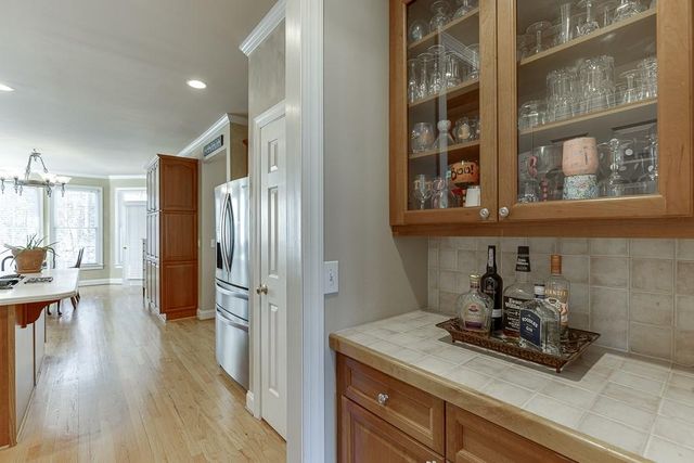 382 Spring Willow Drive, Sugar Hill, GA 30518