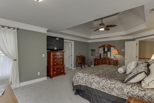 382 Spring Willow Drive, Sugar Hill, GA 30518