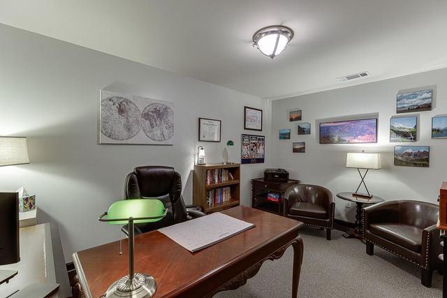 382 Spring Willow Drive, Sugar Hill, GA 30518