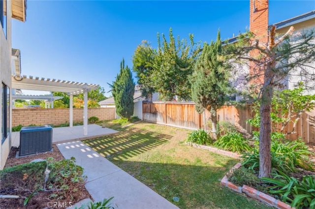 11 GAINESMILL, Irvine, CA 92620