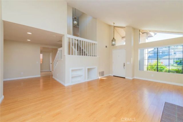 11 GAINESMILL, Irvine, CA 92620