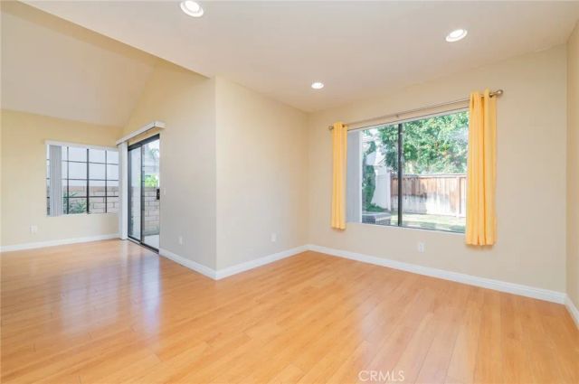 11 GAINESMILL, Irvine, CA 92620