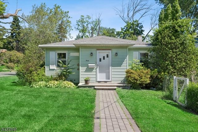40 Maple Ln, Parsippany-troy Hills Twp., NJ 07034