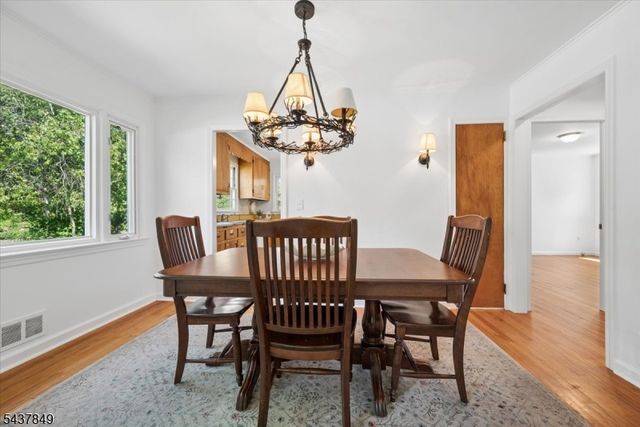 40 Maple Ln, Parsippany-troy Hills Twp., NJ 07034