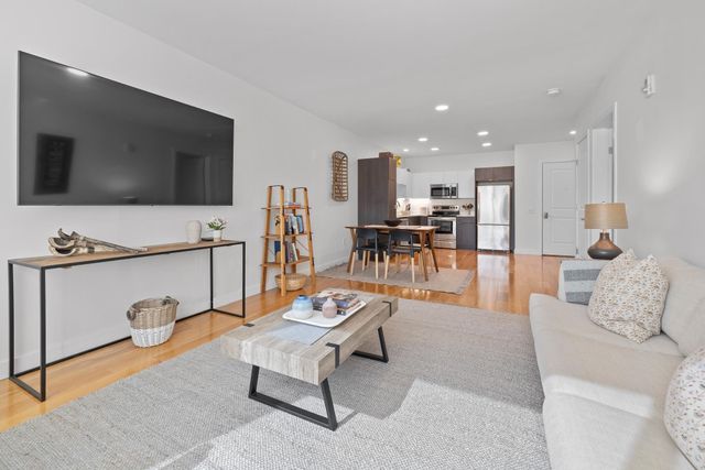69 Etna Rd Unit 408, Lebanon, NH 03766