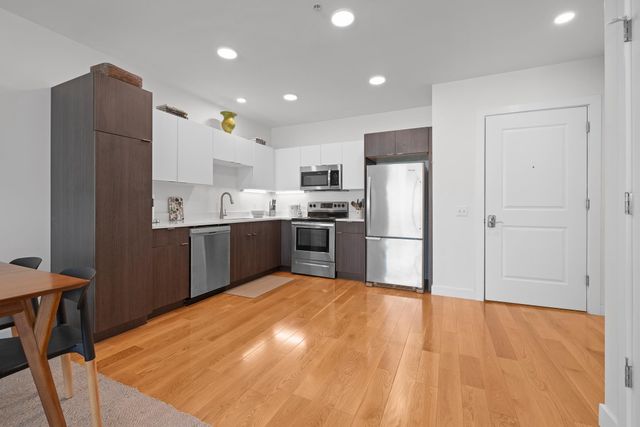 69 Etna Rd Unit 408, Lebanon, NH 03766